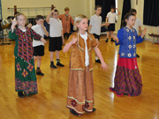 Y4 Indian Dance - Click to enlarge