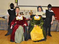 Anne Boleyn and Kathryn Howard lose their heads!